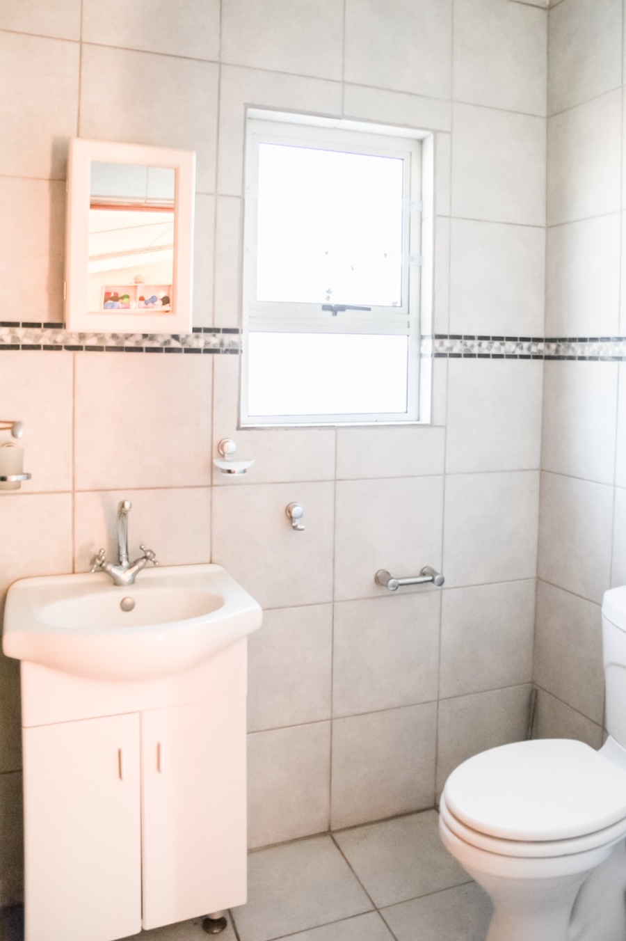 5 Bedroom Property for Sale in McDougall